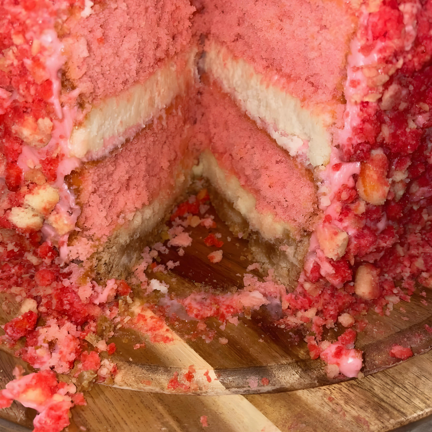 Strawberry Shortcake Crunch Cheesecake with Crumbles